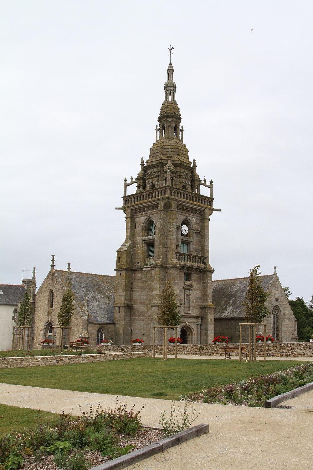 Photo de Lampaul-Ploudalmé